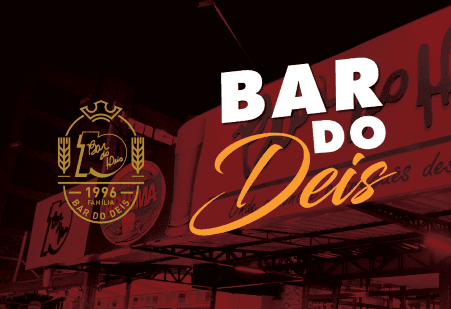 Bar tradicional serve pratos e cervejas especiais, e porções diversas, em meio a muita animação e burburinho.