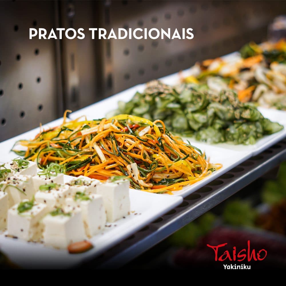 O Taisho Yakiniku possui ambientes amplos e decorados no melhor estilo japonês. Servimos com o serviço de yakiniku. Carnes, peixes e legumes servidos no sistema de buffet onde o cliente serve-se à vontade e prepara na mesa. Cada mesa possuí um sistema de grelhas e coifas individuais, onde o cliente faz o preparo na hora a seu gosto.