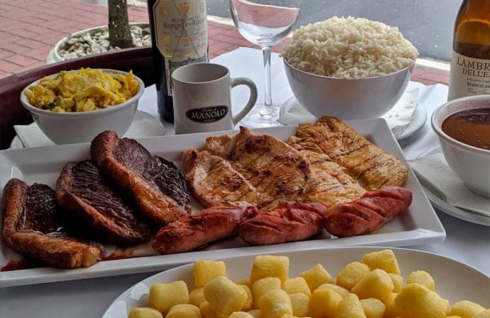 Casual · Bom para levar crianças · Bom para ir em grupo