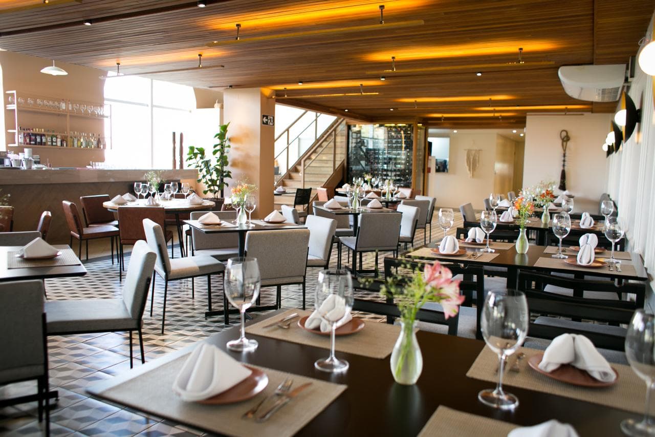 COZINHA MINEIRA CONTEMPORÂNEA.