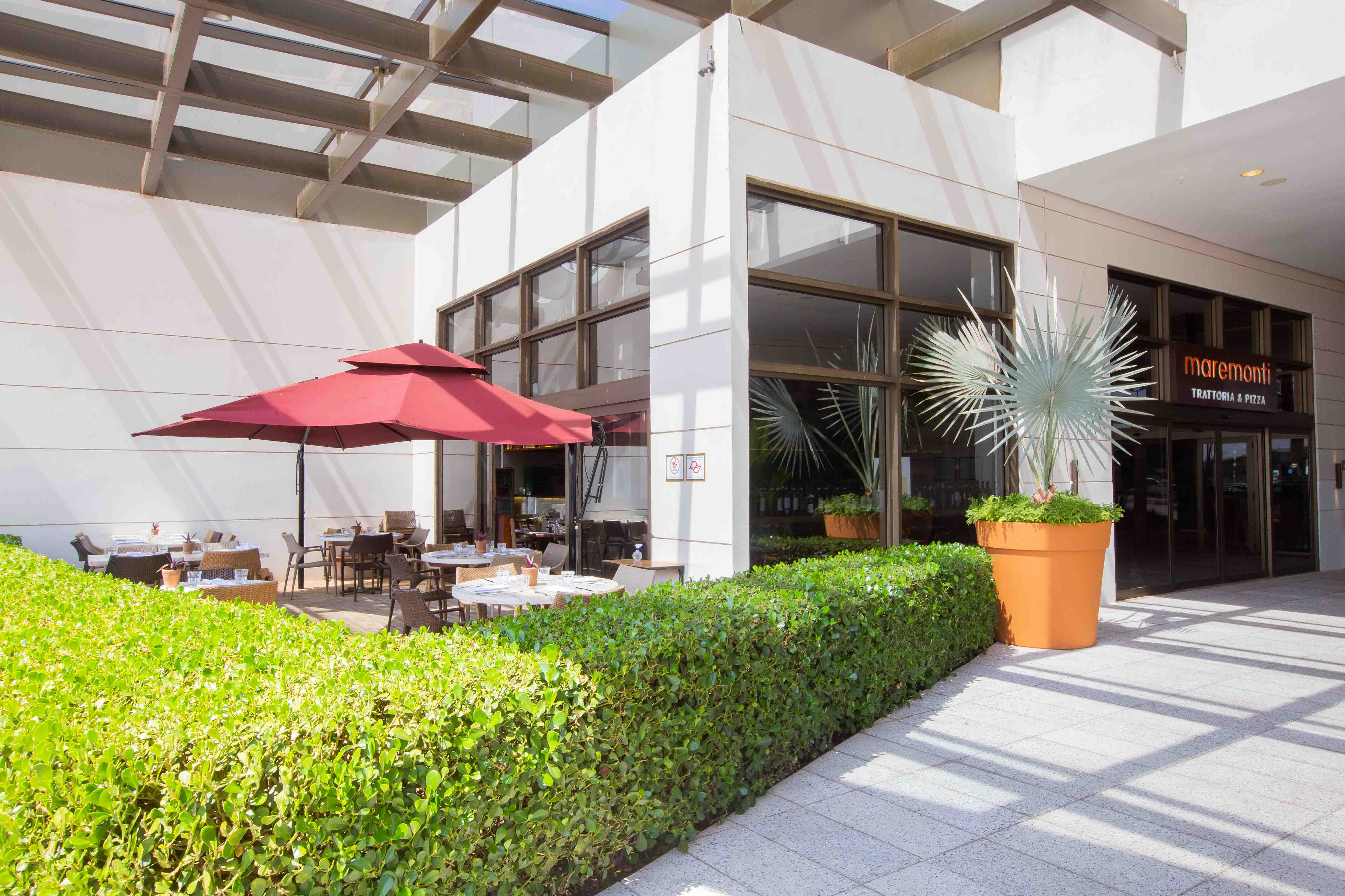 O restaurante tem inspiração italiana e traz pratos típicos de trattoria. As massas frescas são feitas na casa diariamente.
As pizzas seguem o estilo napolitano, certificadas pela apn (a associação dos pizzaiolos da itália).