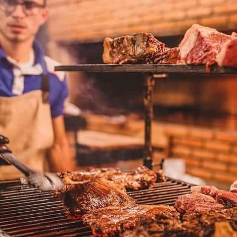 Pratos para happy hour · Comida tarde da noite · Buffet à vontade