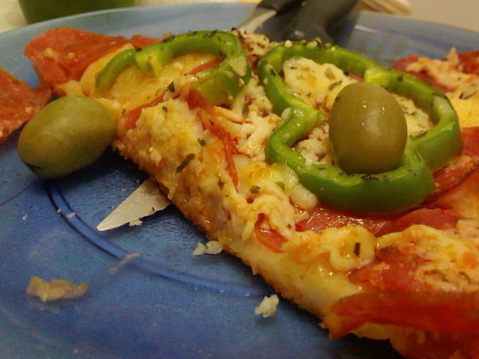 La Massa, vem se destacando no mercado de samambaia com saborosas pizzas pré assadas de vários sabores. Encomende a sua.