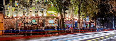 A casa possui uma fórmula especial assim como as outras unidades: comanda individual, ambiente descontraído, caipirinhas e petiscos e música ao vivo. O cardápio traz novas opções da tradicional cerveja de garrafa, tradicional chopp gelado, drinks clássicos e, claro, as famosas caipirinhas servidas em potes.