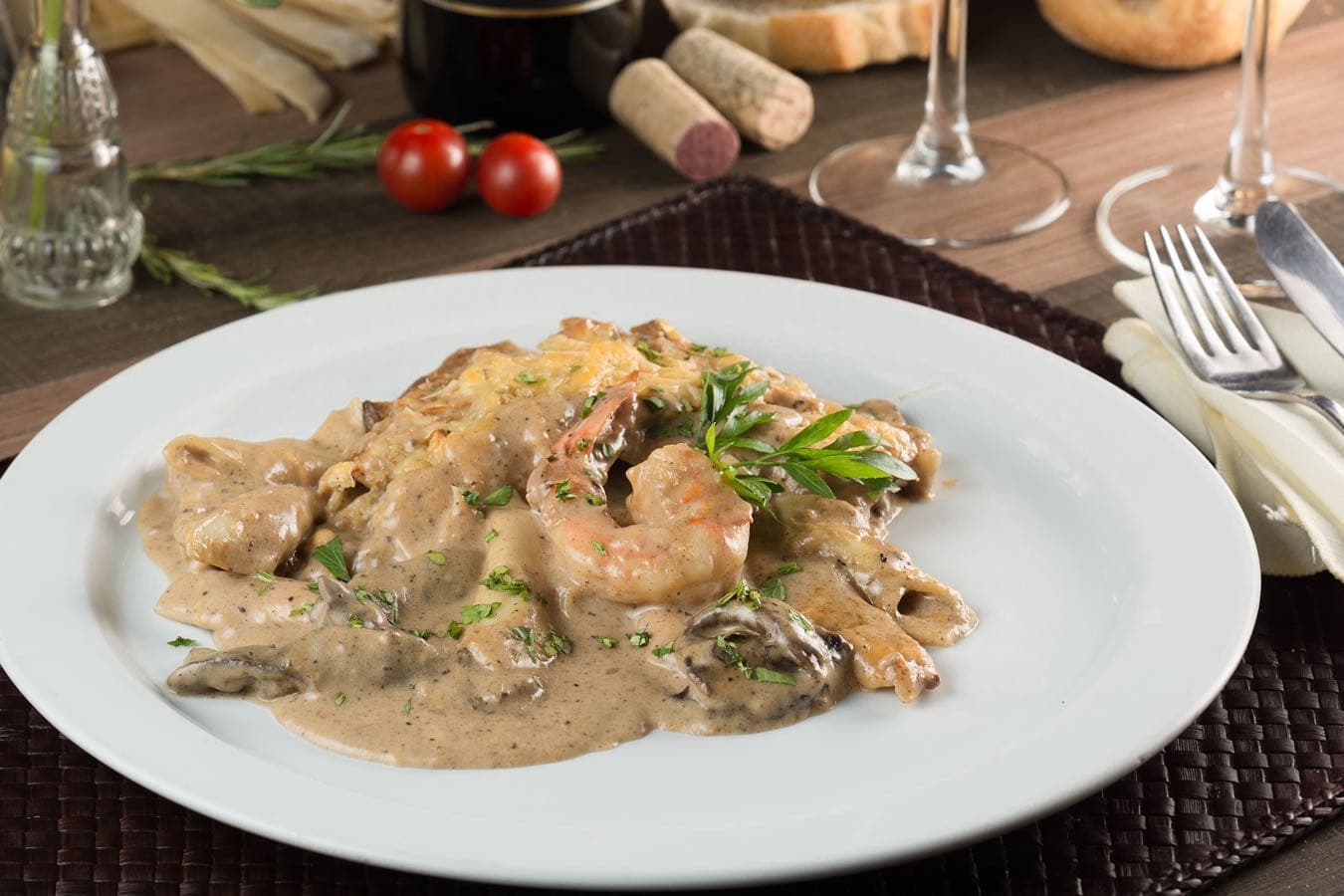 Chega em Hortolândia um novo conceito de bar e restaurante, focado em qualidade, atendimento e preço justo. O Local foi cuidadosamente escolhido para atender a todos os gosto do simples ao sofisticado.