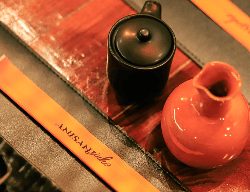 Restaurante japonês
Rodízio de Sushi & Drinks