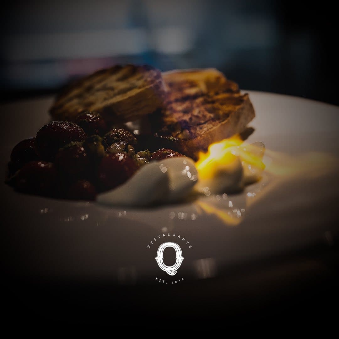 Happy Hour a partir das 17:30, jantar a partir das 19:00. Servimos grelhados, peixes, massas e muito mais!