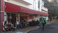 Um lugar peculiar na região central de campinas que tenta de uma maneira brasileira, ou, como gostamos de chamar, "artista" proporcionar não só a consagrada comida de boteco, mas um cardápio variado, sem decepcionar na temperatura da cerveja.